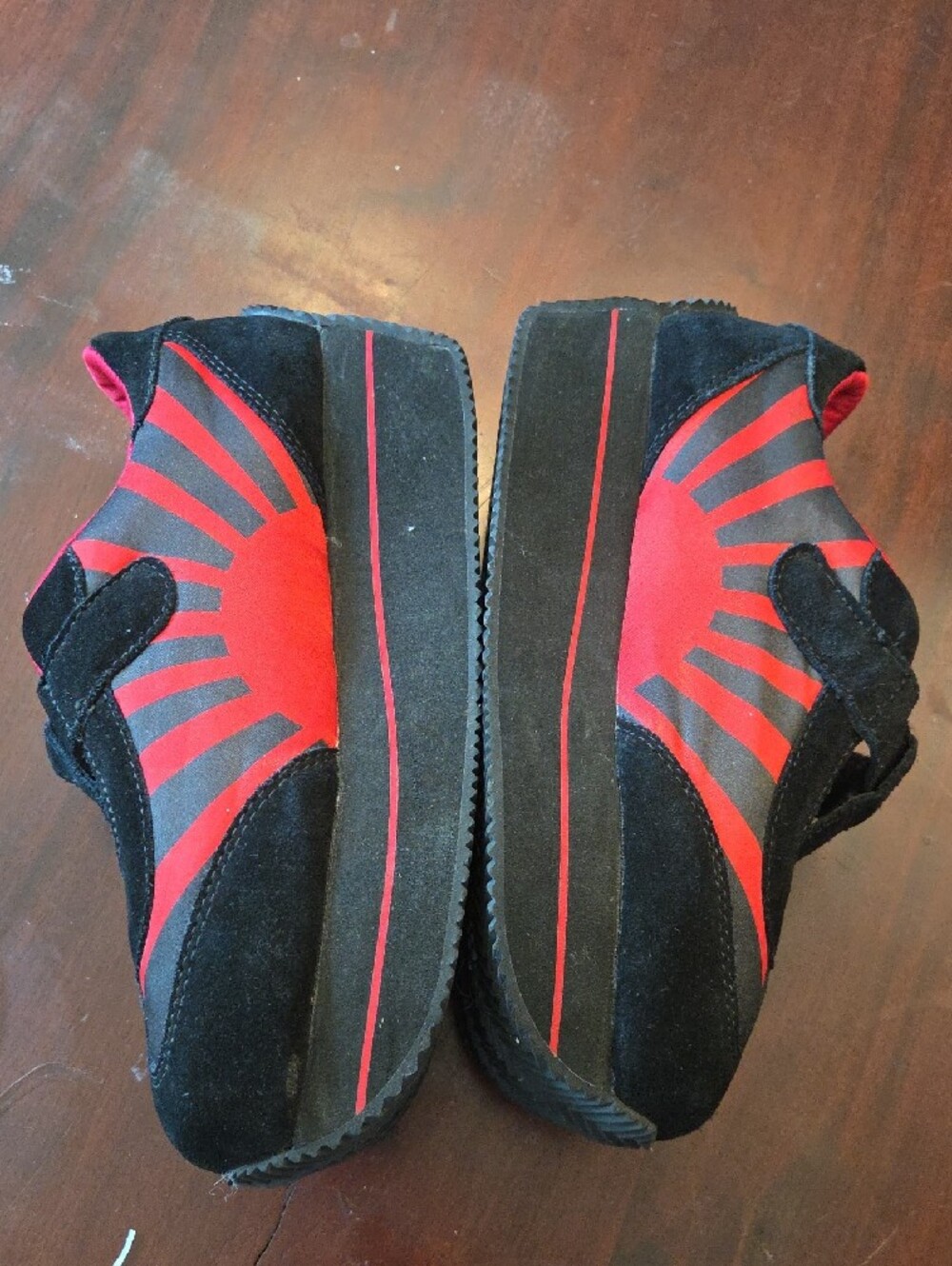 Volatile Rising Sun Vintage Platform Sneakers Size 8.5 Women - Picture 3 of 9